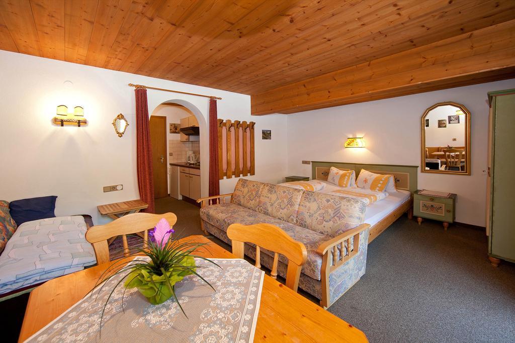 Landhaus Maridl ハート・イム・ツィラータール 部屋 写真